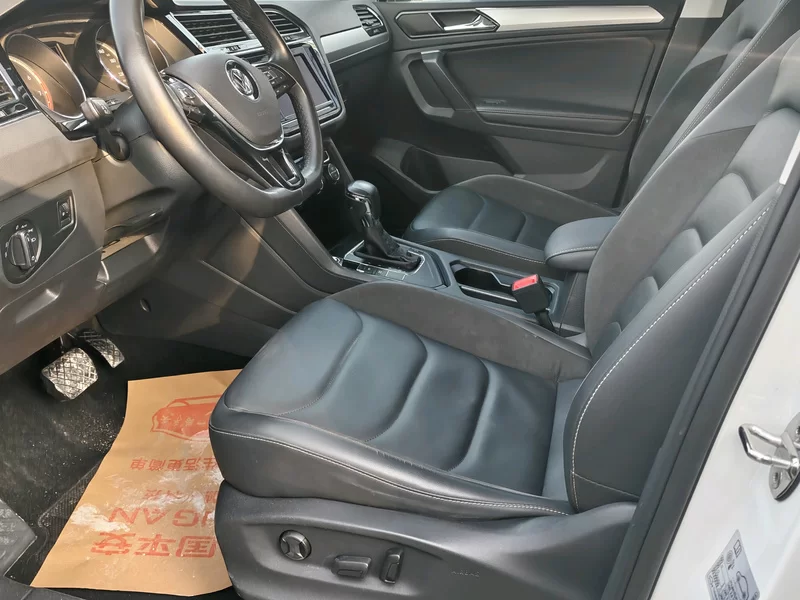 Volkswagen Tiguan L 2018 #3 Volkswagen Tiguan L 2018 car image #3