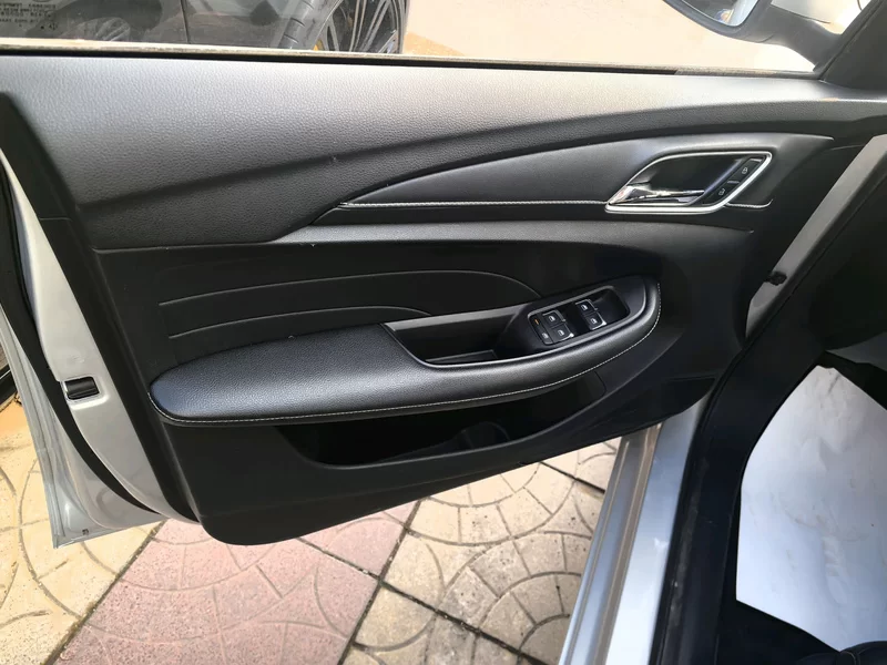 荣威 荣威Ei5 2019 汽车图片 #3