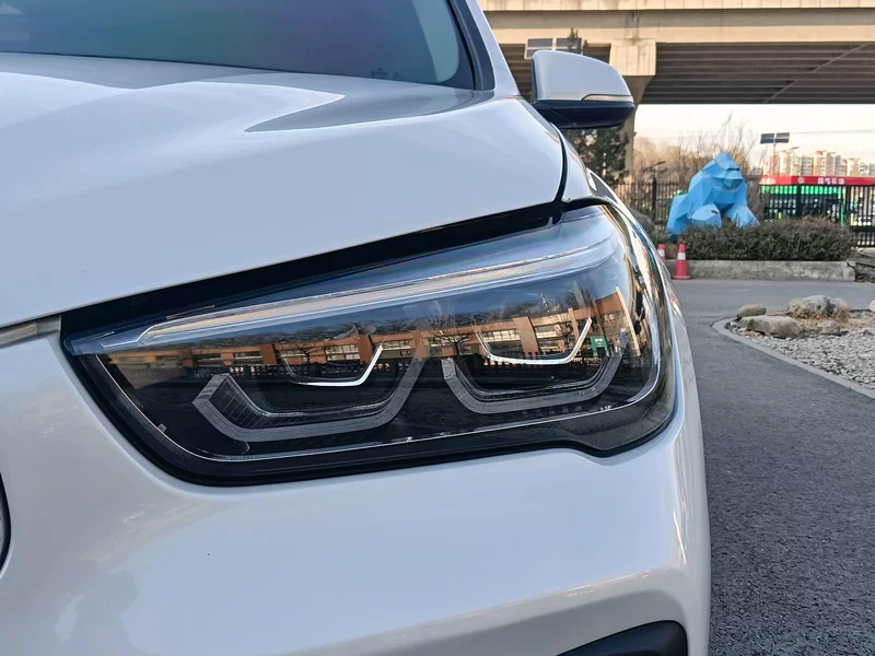 BMW X1 2020 car image #3
