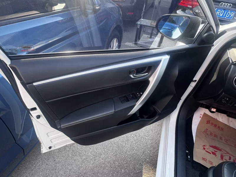 Toyota Corolla 2017 #3 Toyota Corolla 2017 car image #3