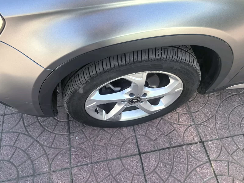 Mercedes-Benz GLA Class 2017 car image #3