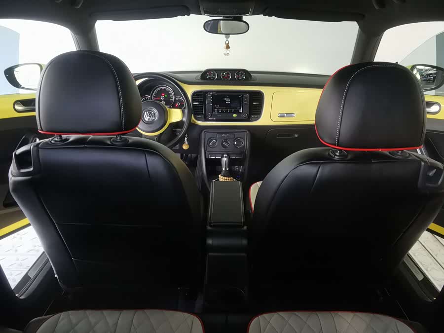 Volkswagen Beetle 2013 immagine di auto #12