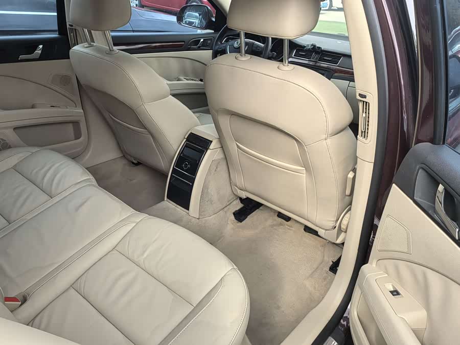 Skoda Superb 2011 imagen de coche #12