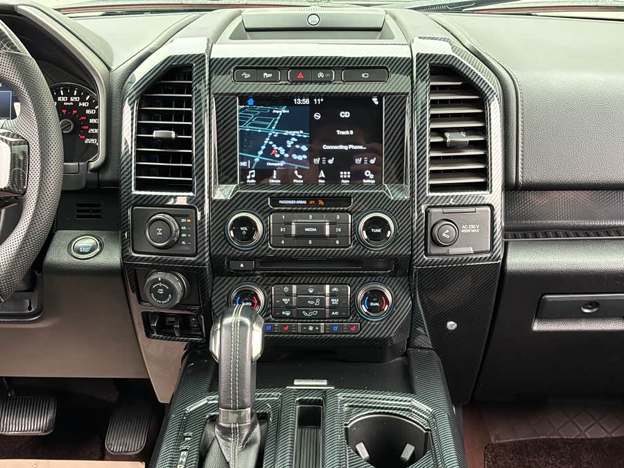 Ford F-150 Raptor 2017 car image #12