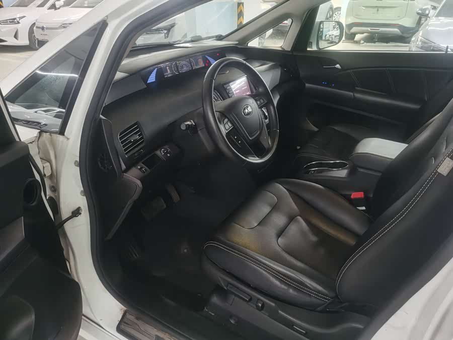 BYD e6 2017 #12 BYD e6 2017 car image #12