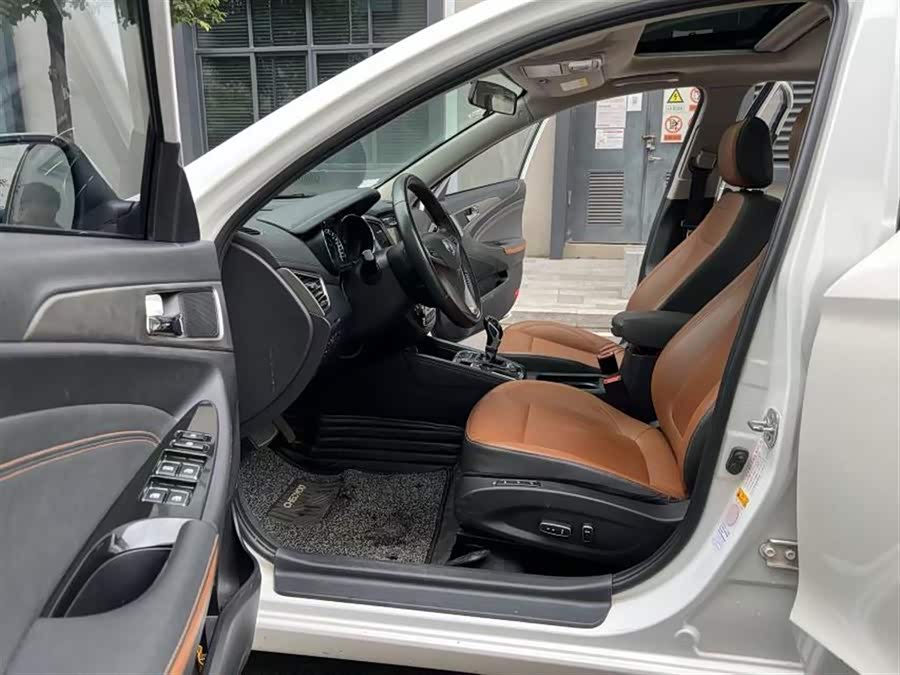 Changan Eado EV 2018 #12 Changan Eado EV 2018 image de voiture #12