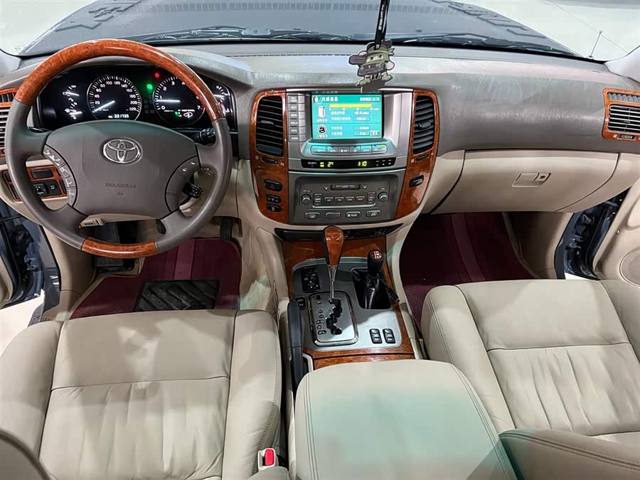 Toyota Land Cruiser 2005 #12 Toyota Land Cruiser 2005 car image #12