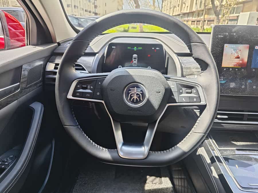 BYD Qin Pro New Energy 2020 #12 BYD Qin Pro New Energy 2020 car image #12