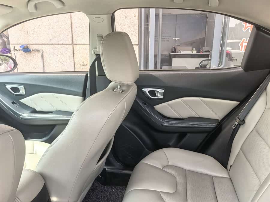 GAC Trumpchi GA3S 2015 car image #12