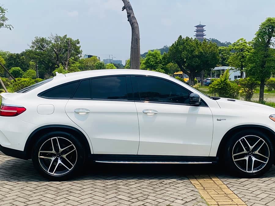 Mercedes-Benz GLE Coupe AMG 2018 #12 Mercedes-Benz GLE Coupe AMG 2018 car image #12