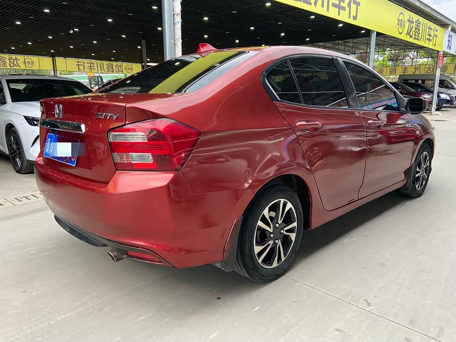 Honda City Classic 2015 car image #12