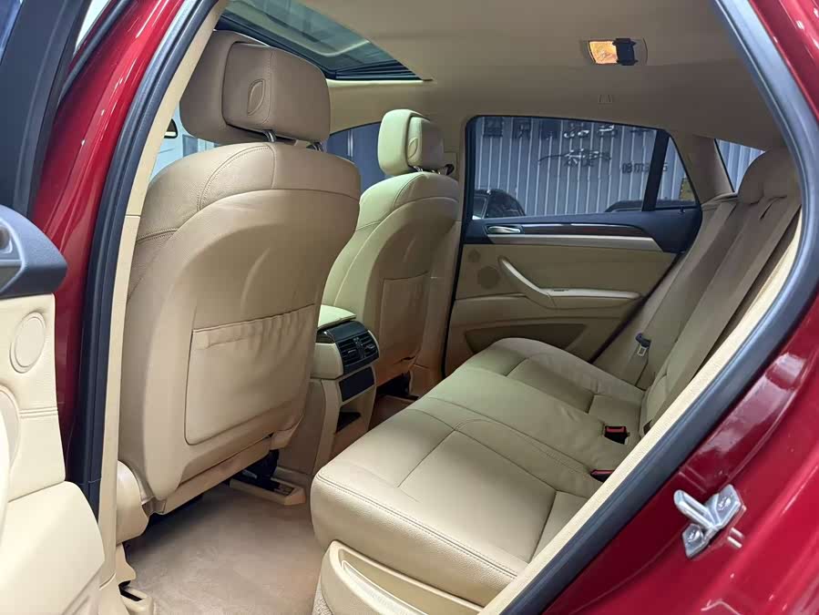 BMW X6 2012 immagine di auto #12