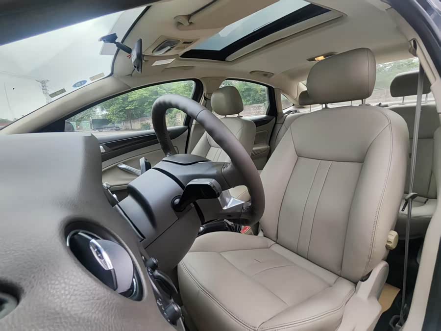 Ford Mondeo-Zhisheng 2011 car image #12