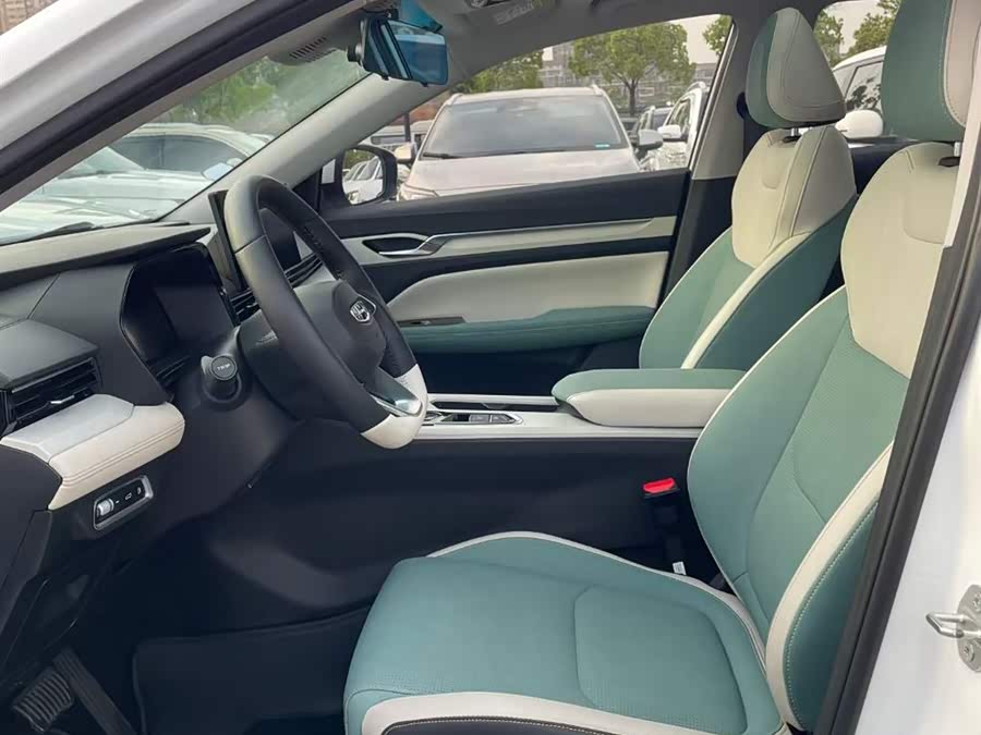 GEELY Emgrand L HiP 2023 immagine di auto #12