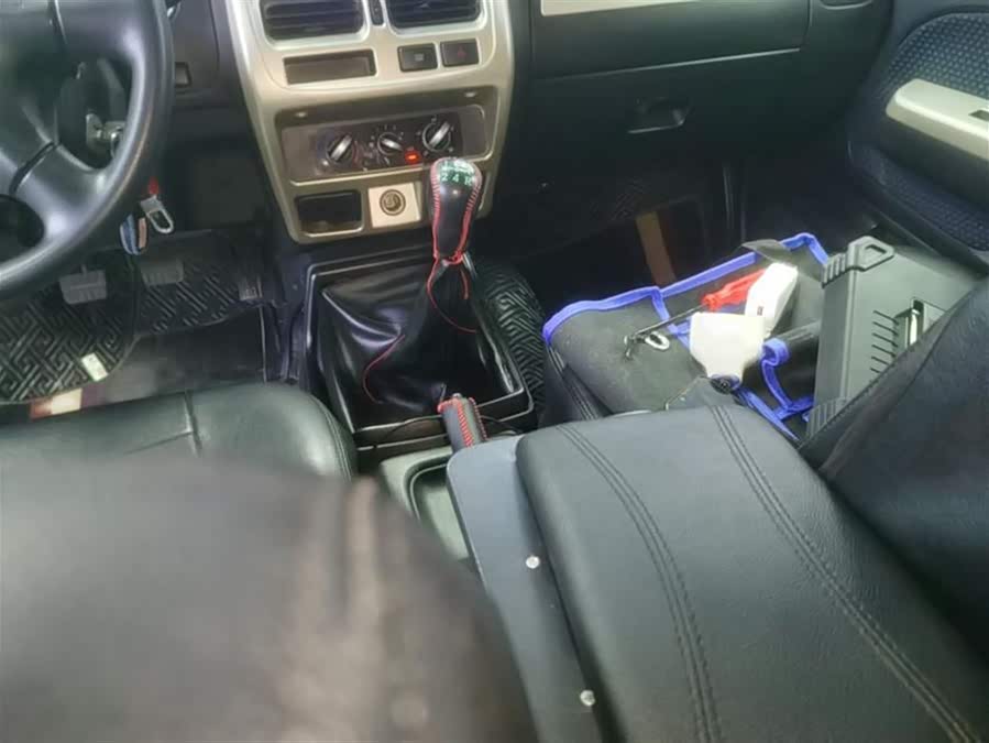 日产 日产帕拉丁 2013 汽车图片 #12