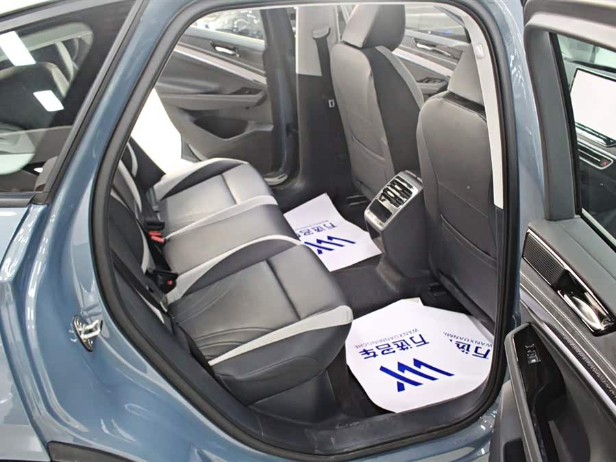 Volkswagen ID.7 Vizzion 2024 immagine di auto #12