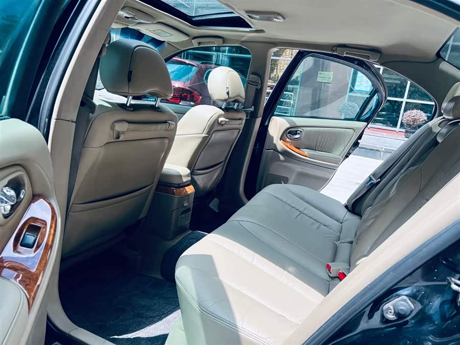 日产 风度 2004 汽车图片 #12