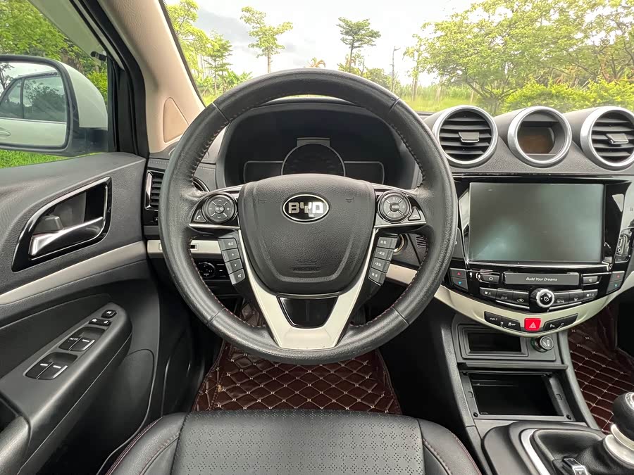 BYD S7 2016 #12 BYD S7 2016 car image #12