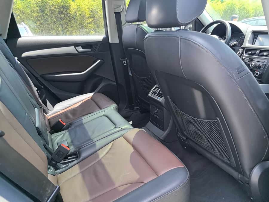 Audi Q5 2016 car image #12