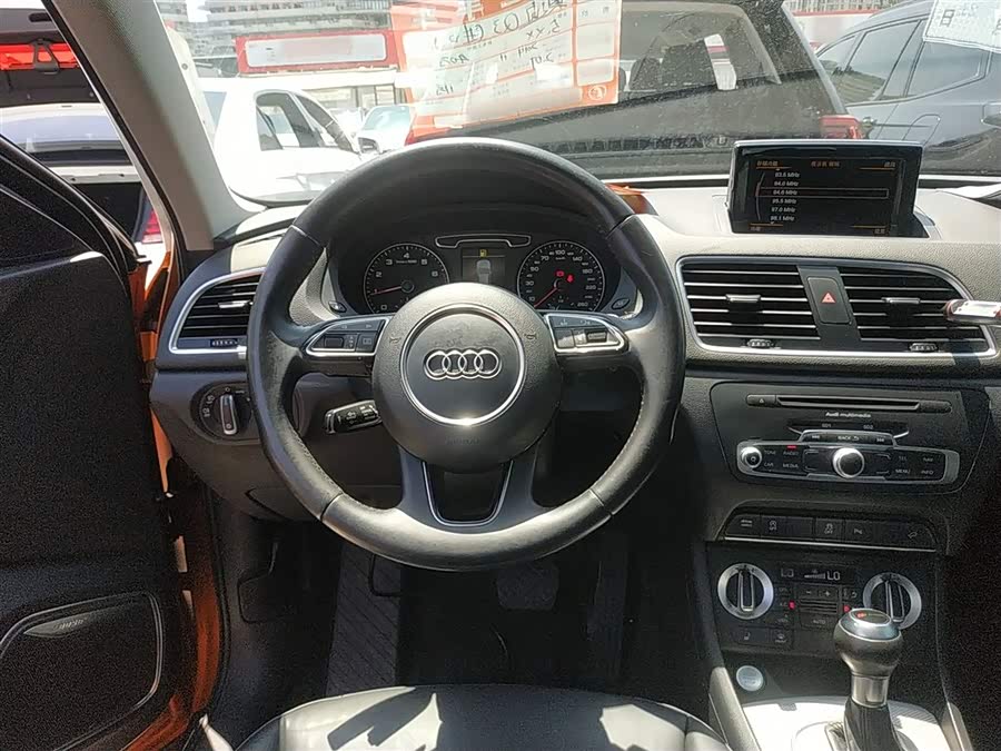 Audi Q3 (Imported) 2014 صورة سيارة #12