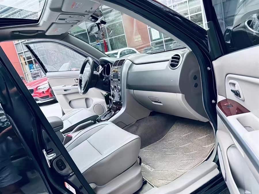 铃木 超级维特拉 2009 汽车图片 #12