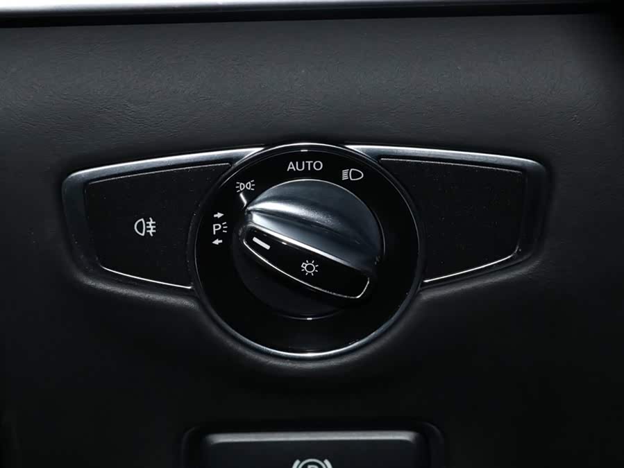 Mercedes-Benz S Class 2015 car image #12