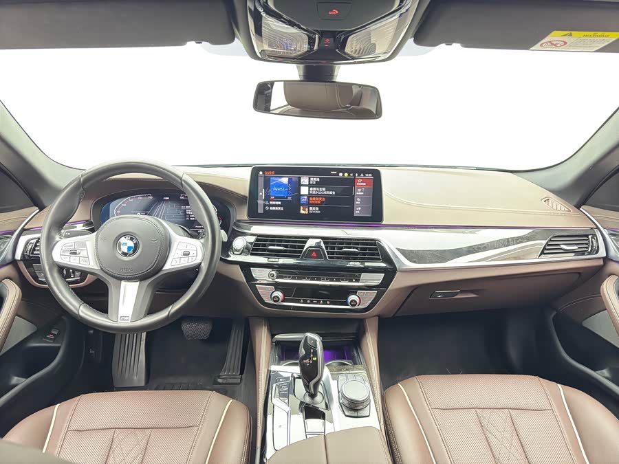 BMW 5 Series 2022 #12 BMW 5 Series 2022 car image #12