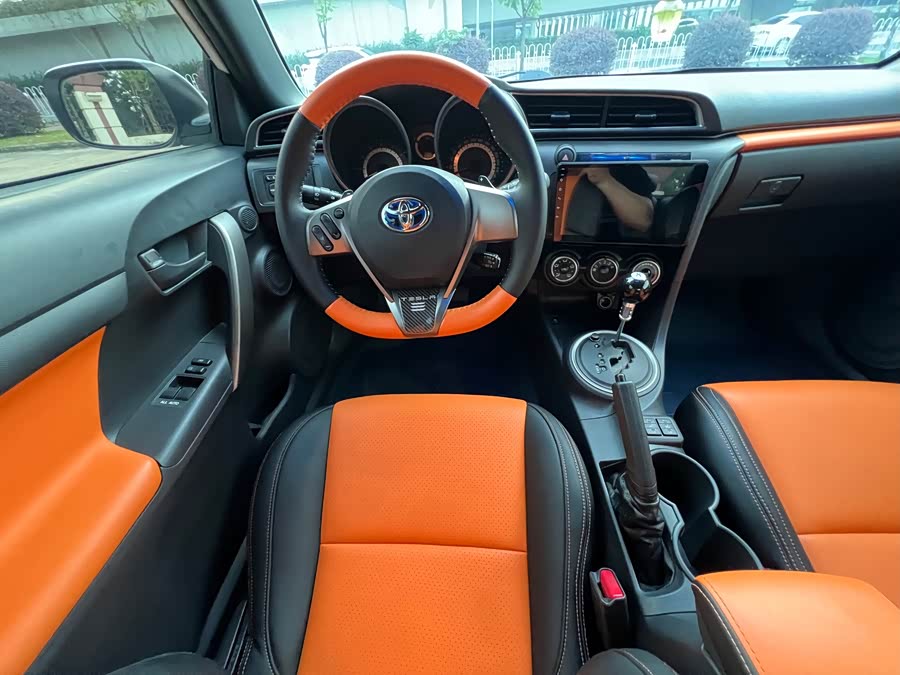 Toyota Zelas 2011 car image #12