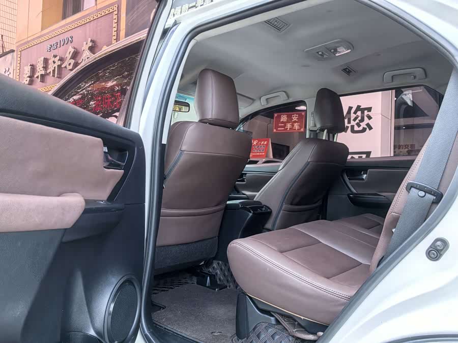 Toyota Fortuner 2017 #12 Toyota Fortuner 2017 immagine di auto #12