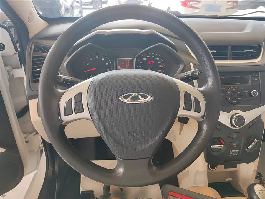 Chery Fulwin 2 2015 صورة سيارة #12