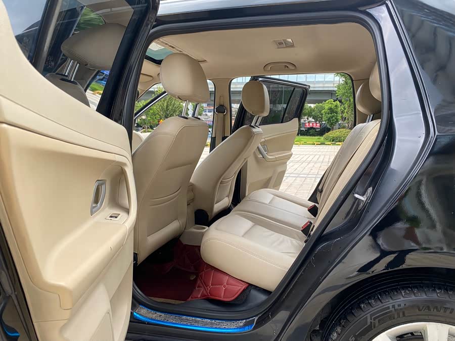 Skoda Fabia 2011 صورة سيارة #12