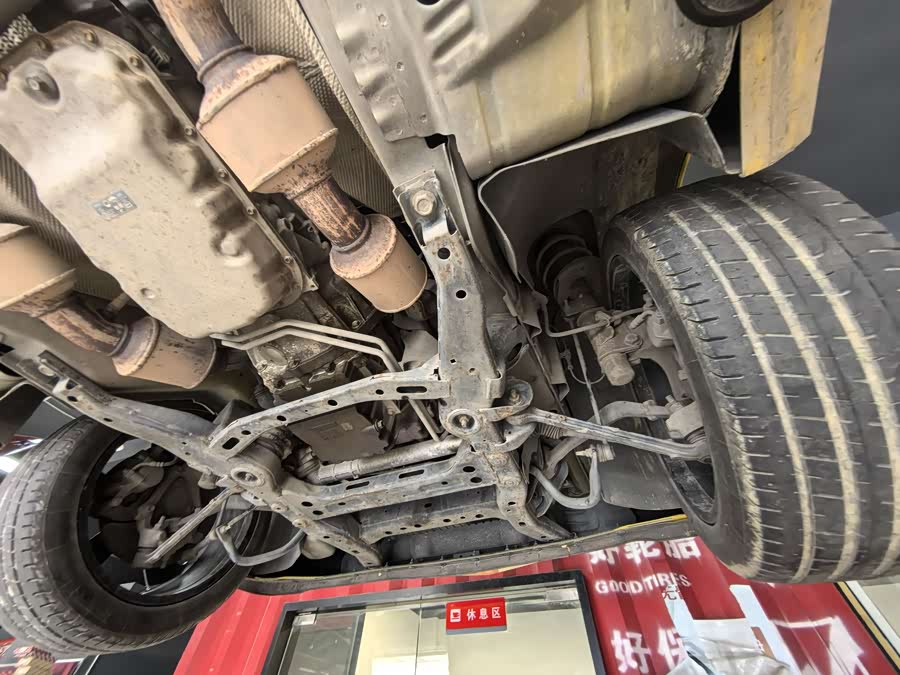 Chevrolet Camaro 2013 car image #12