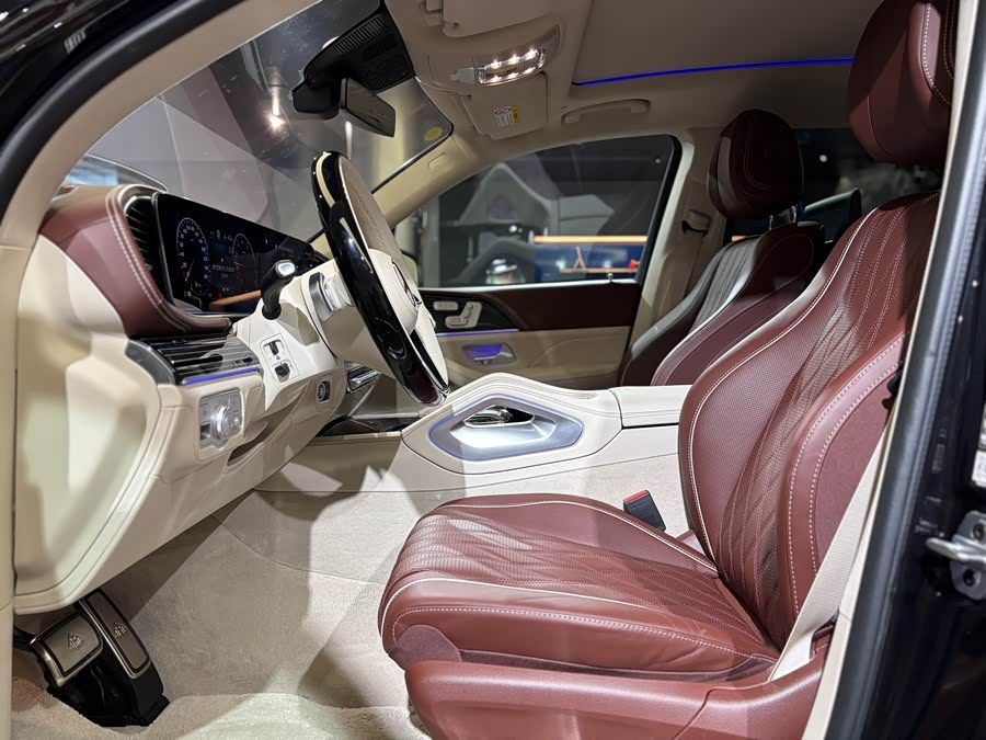 Mercedes-Benz Maybach GLS 2024 صورة سيارة #12