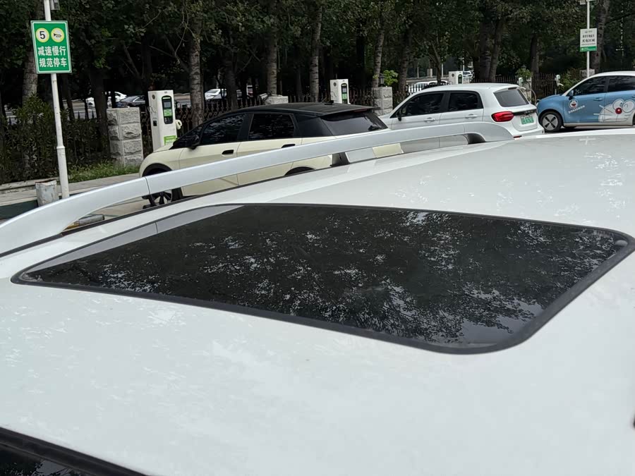 Haval H5 Class 2017 #12 Haval H5 Class 2017 car image #12