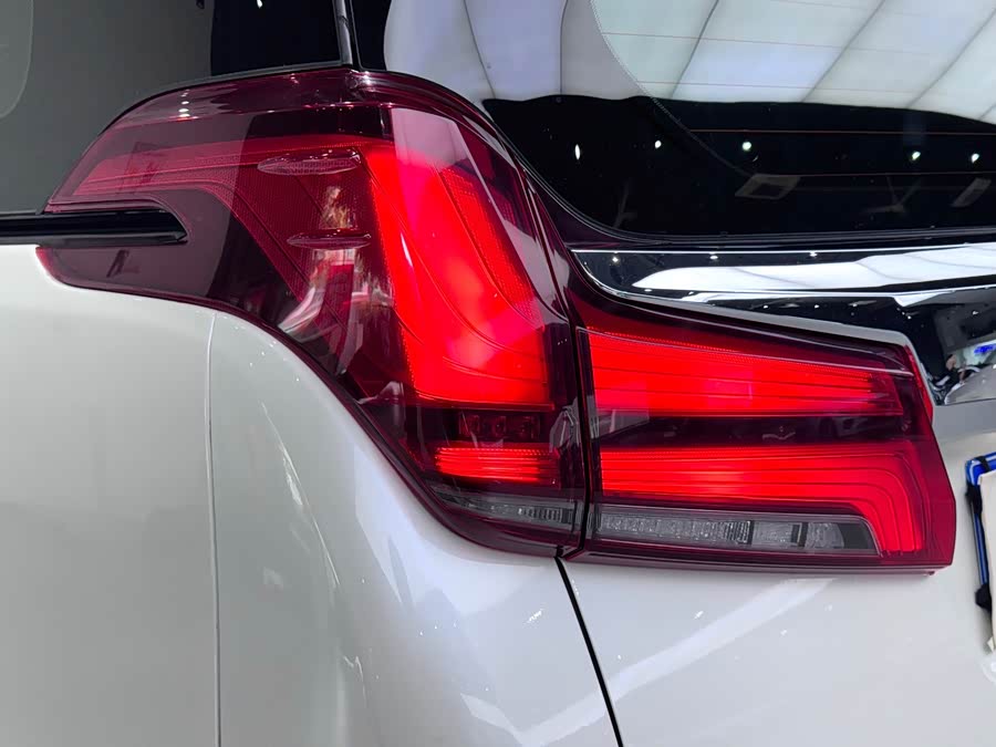 Toyota Alphard 2020 #12 Toyota Alphard 2020 car image #12