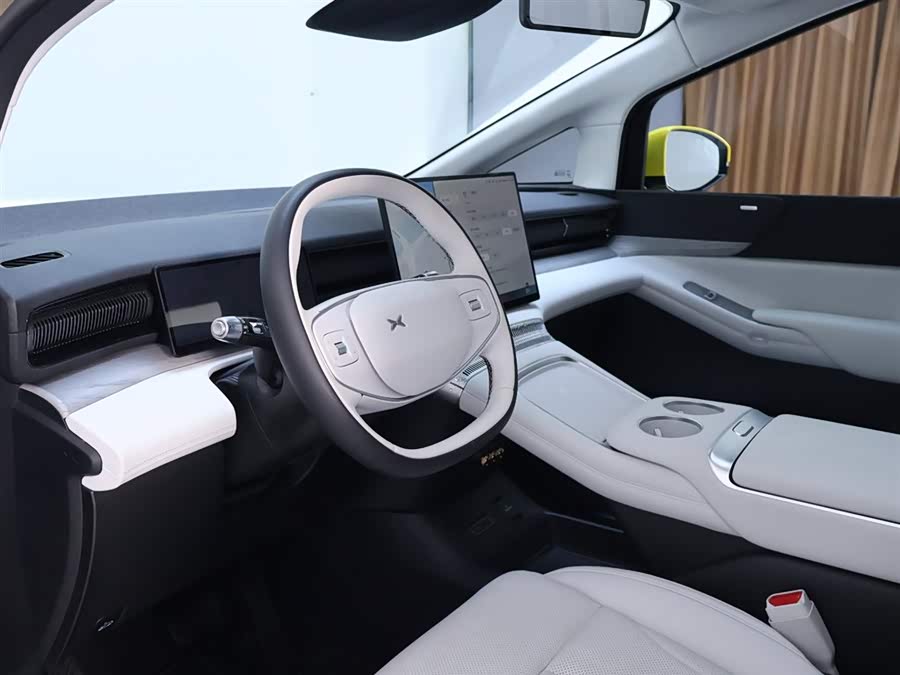 Xpeng X9 2024 immagine di auto #12