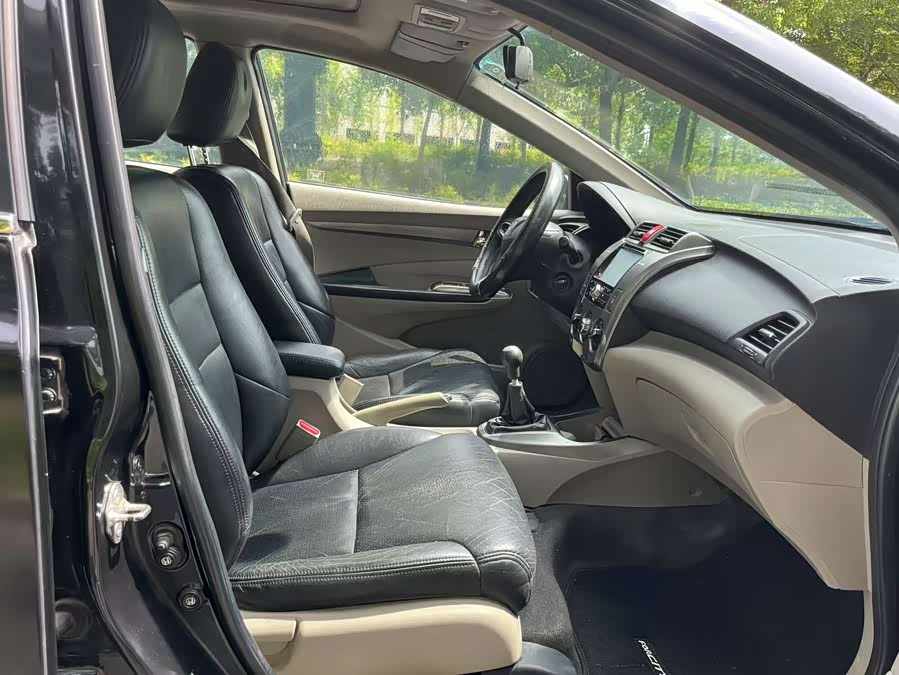 Honda City Classic 2013 immagine di auto #12