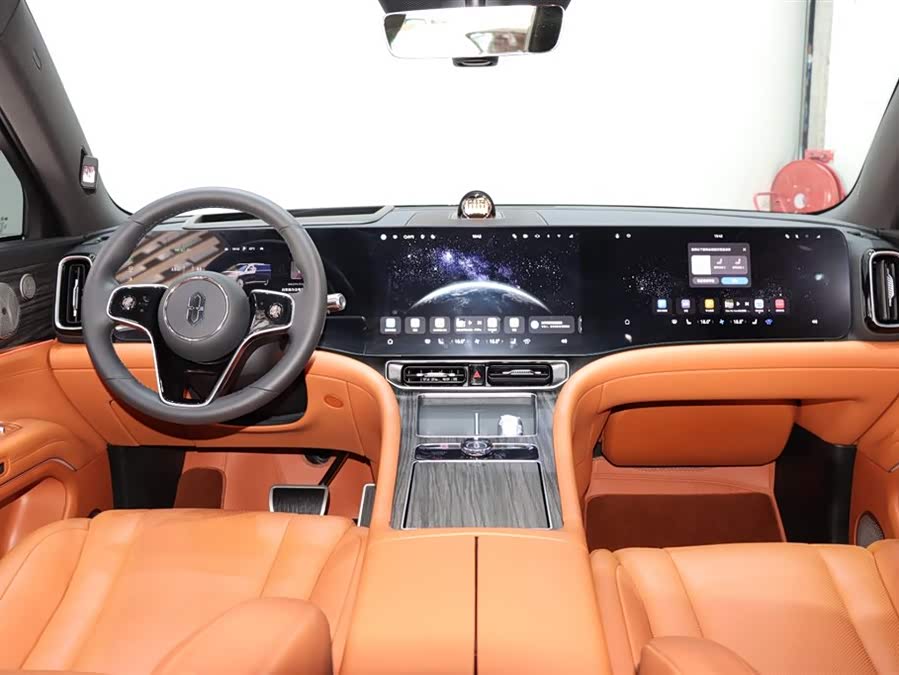2024 car image #12
