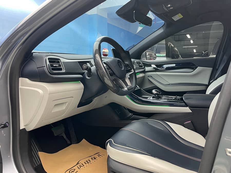 BYD Qin Plus 2022 صورة سيارة #12