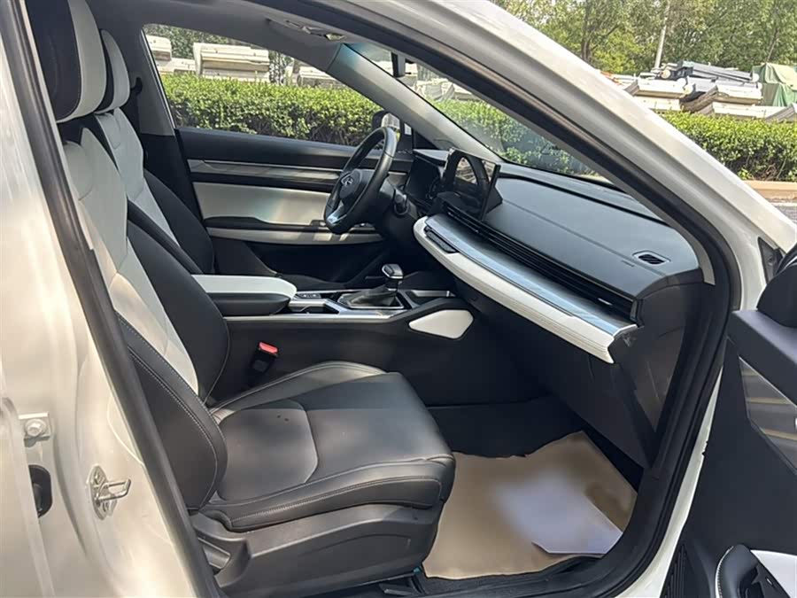 GEELY Emgrand L 2022 #12 GEELY Emgrand L 2022 car image #12