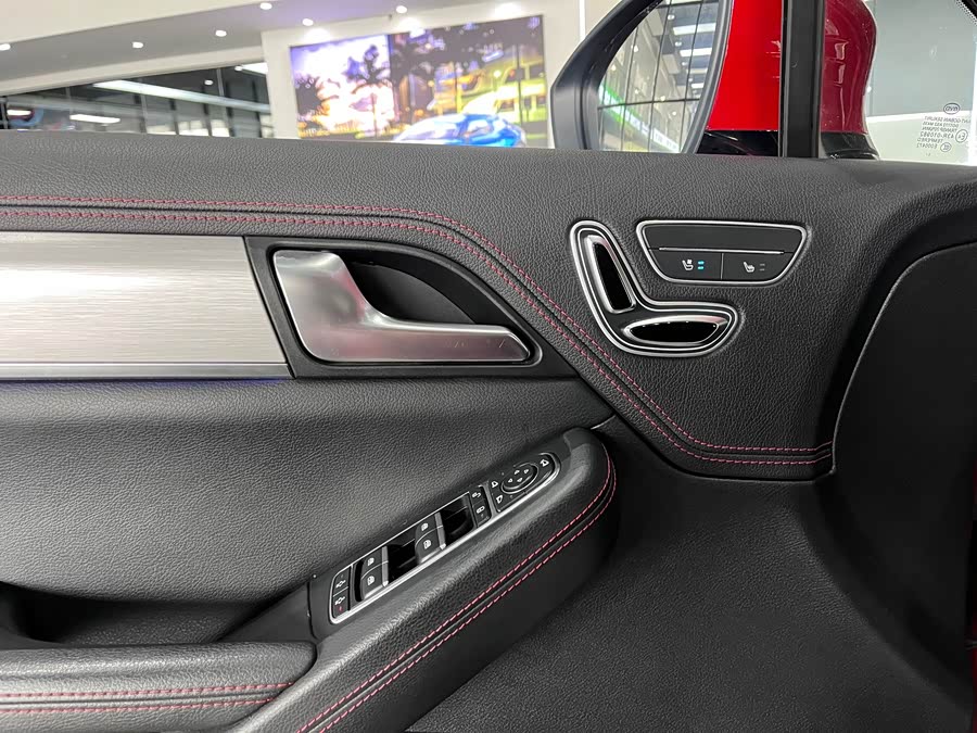 BYD Tang New Energy 2019 #12 BYD Tang New Energy 2019 car image #12