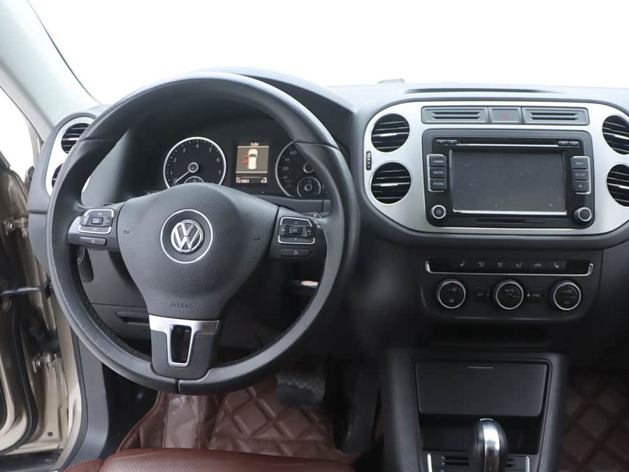 Volkswagen Tiguan 2014 #12 Volkswagen Tiguan 2014 car image #12