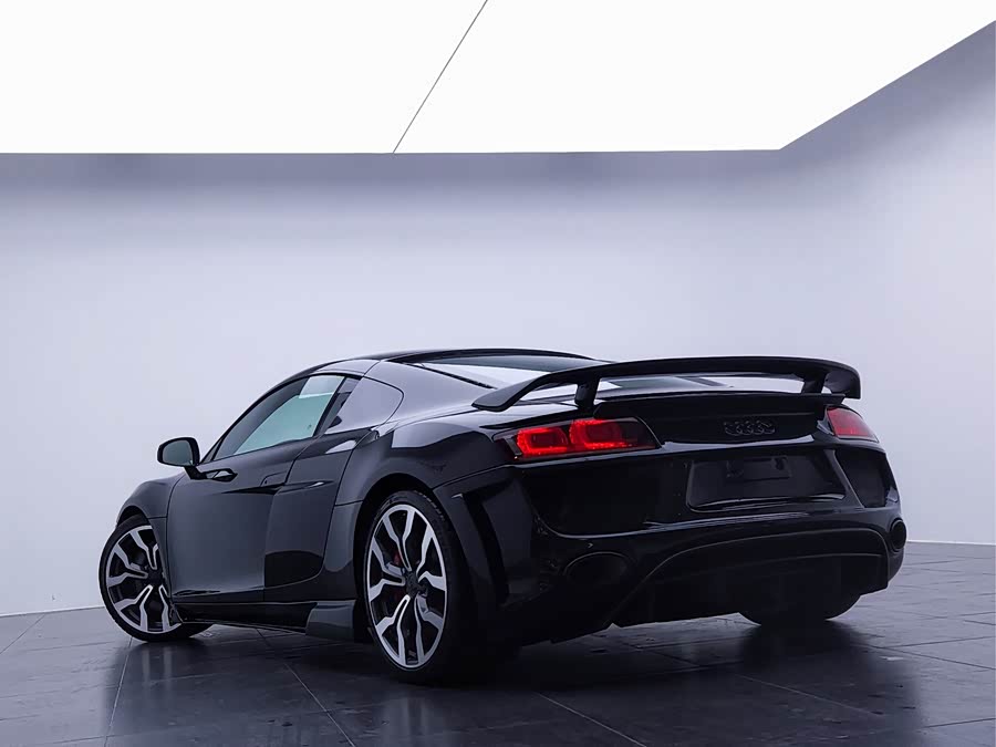 BMW 1 Series (Imported) 2011 car image #12