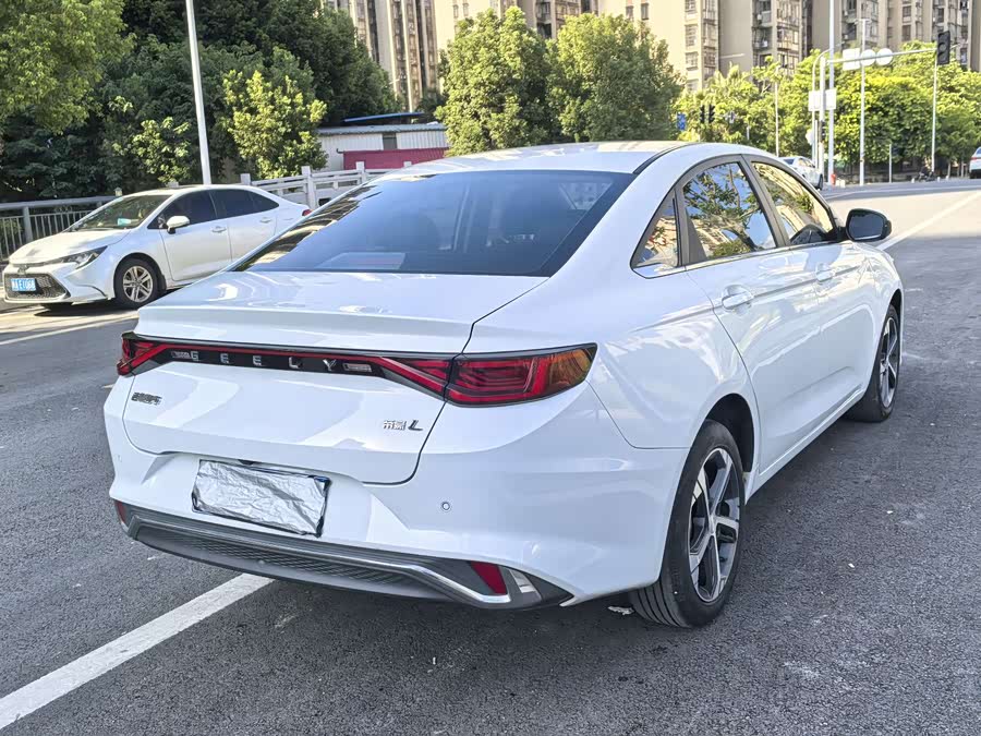 GEELY Emgrand L 2021 immagine di auto #12