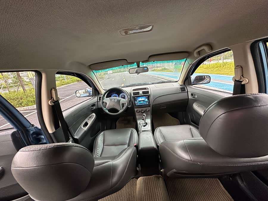 BYD L3 2015 car image #12