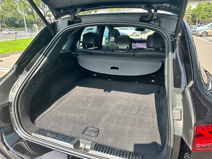 Mercedes-Benz EQS SUV 2023 car image #12