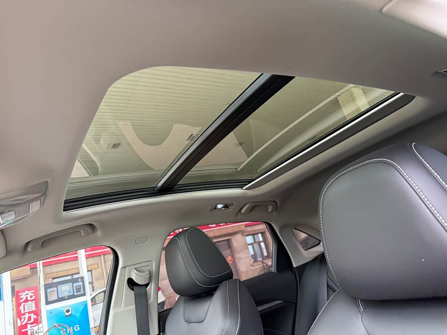 GEELY PrefaceL 2020 car image #12