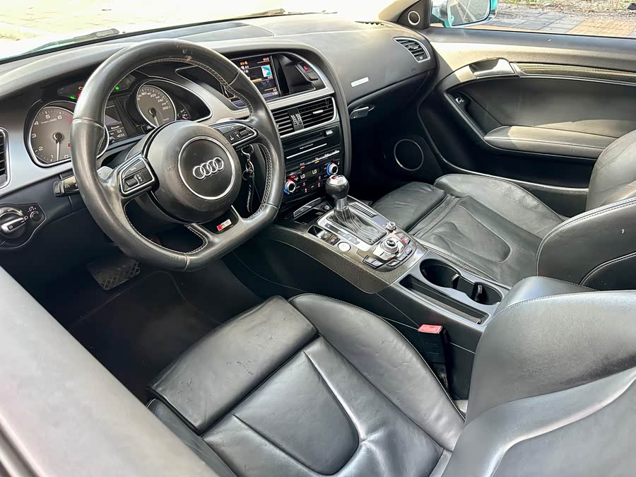 Audi S5 2016 car image #12