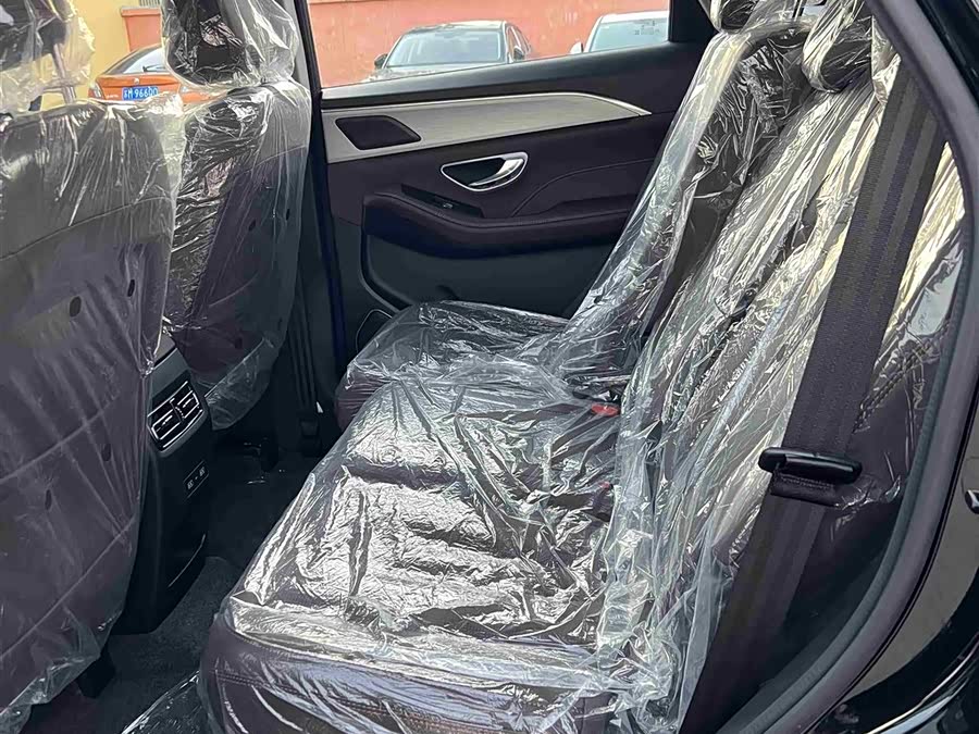 Jetour X95 2025 car image #12