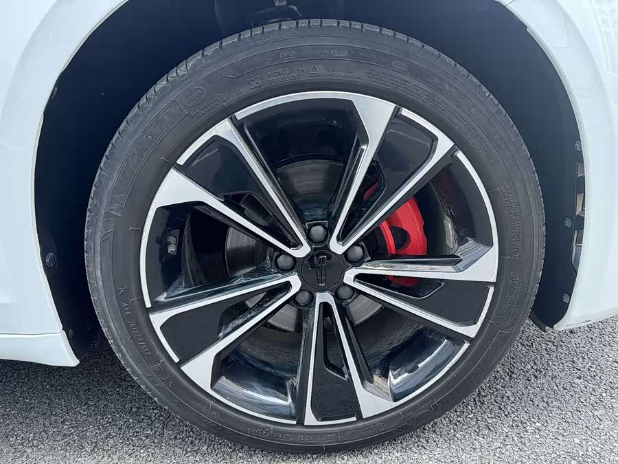 GEELY Preface 2021 car image #12